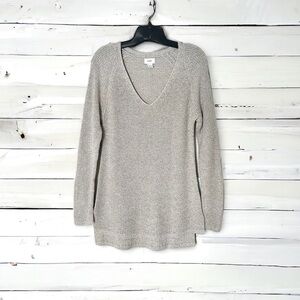 • Old Navy • V-Neck Split Hem Sweater